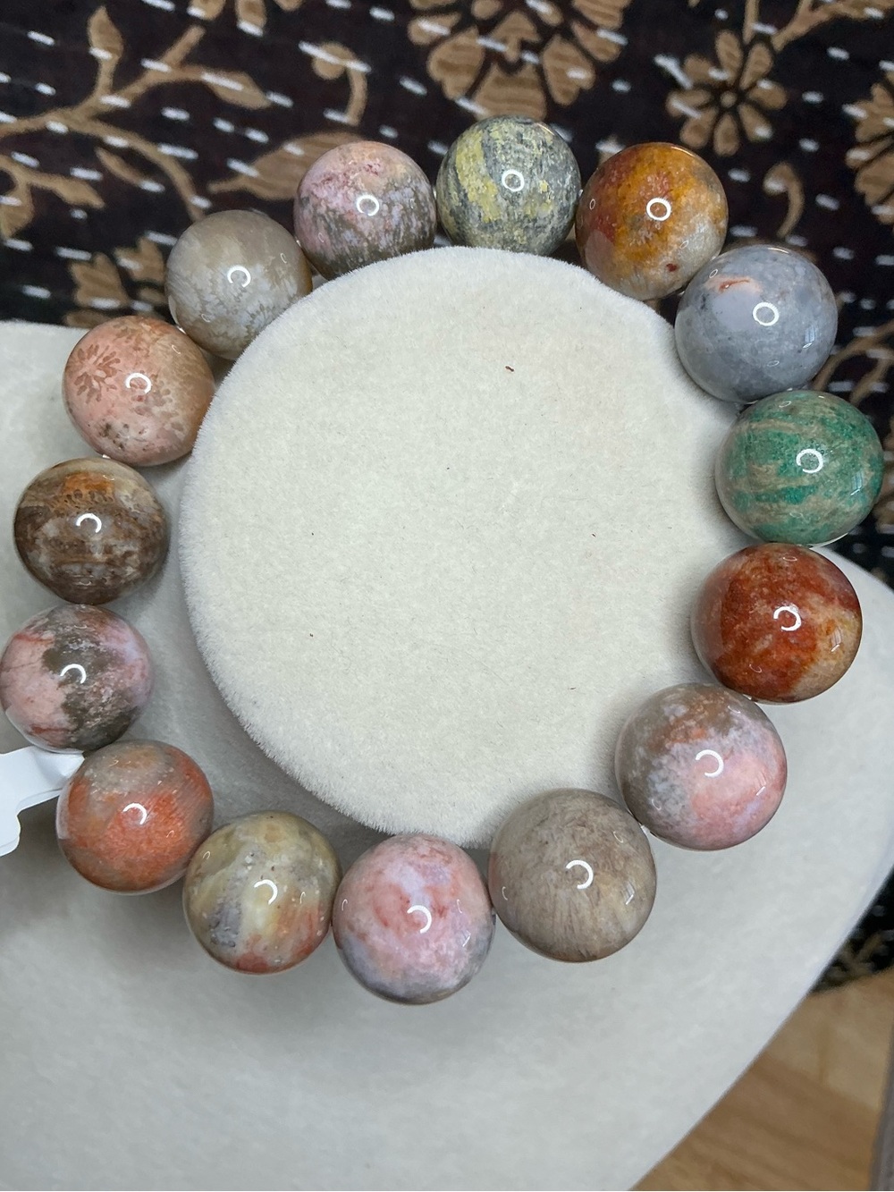 🌸 High Quality Coral Jade with Pink Surprises #5